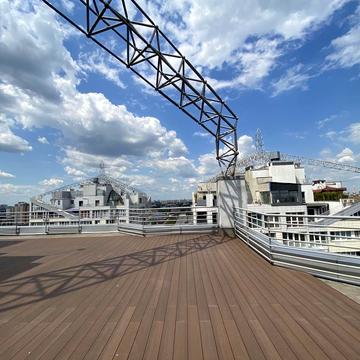 Вадима Гетьмана вул., 1-Б