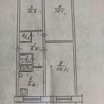 Продам 3 ком.квартиру на Ювілейній