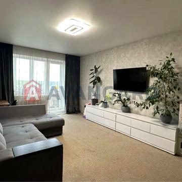 Продається 2-кімнатна квартира лівий берег 4мкр.