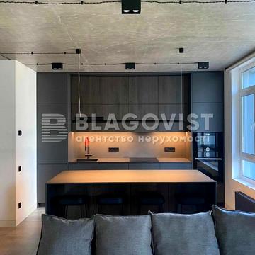 Джона Маккейна вул. (Івана Кудрі), 7