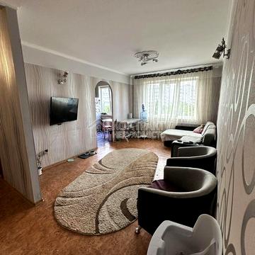 Амосова вул. (Корчагінців), 5