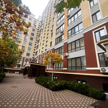 Продам двокімнатну квартиру. ЖУ Фаворит. Ірпінь. Парк Правика. ЖК Фаворит