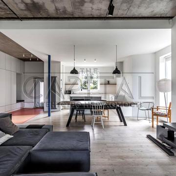 Вишнева вул.