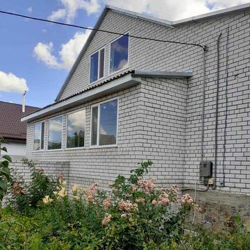 Продаж 2 поверхового будинку з гаражем та ділянкою 10 соток