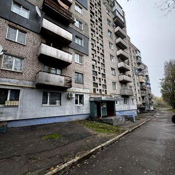 Продам 2х. ком .Камянское ул.Никопольская 40