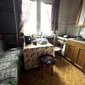 Продам 2-к кв. на пр. Людвига Свободы, метро "Алексеевская" 3 мин.