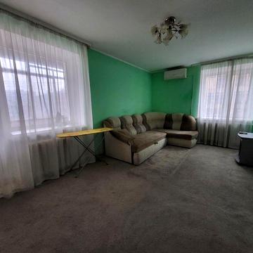 Продаж 1-к,,Печерськ,  м.Олімпійська.