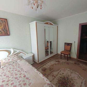 2-х комнатную квартиру 80м2 со всем ЖК милославский