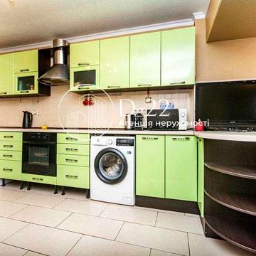 Без% Продаж 3-к квартири пр-т Науки, Голосіївський р-н, Деміївська