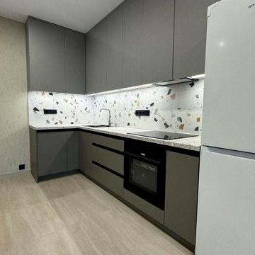 Сдам 2к квартиру внизу О.Поля