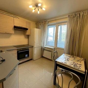 Пантелеймона Куліша вул. (Челябінська), 11