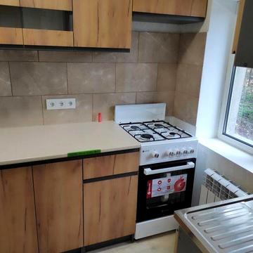 Продам дом с мебелью и техникой, газовым отоплением, Центр