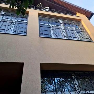 Партизанська вул., 10