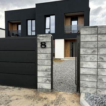 Продаж котеджу на Щасливому!