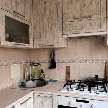 Продам 2к кв. Новые дома. Метро Дворец спорта пешком.  3\9