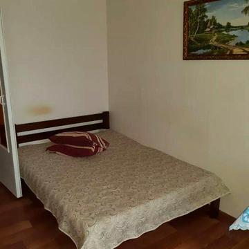 Сдам 2к квартиру на длительно