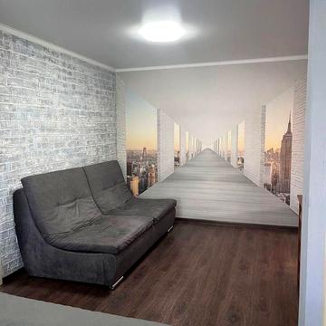 Леоніда Каденюка вул. (Пацаєва), 4