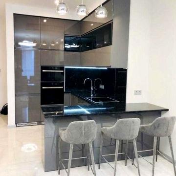 Лесі Українки бульв., 7-В