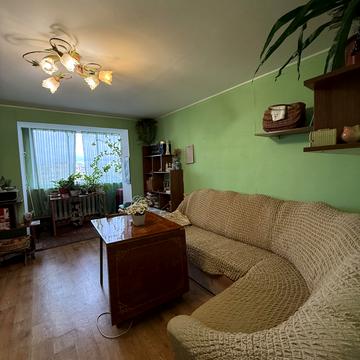 Академіка Корольова вул., 47