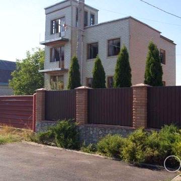 Продається новобудова в м. Корсунь-Шевченківський