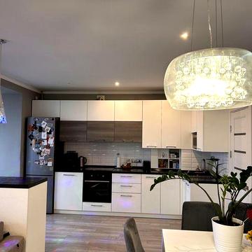 Оренда 2-кім квартири по вул. Княгині Ольги "Ренуар"