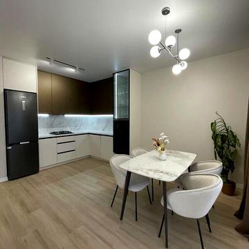 Продаж 3к Дуплекс Макарова масив