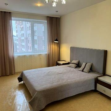 Оренда 2к квартира вул.Пулюя 15 + кладовка на поверсі