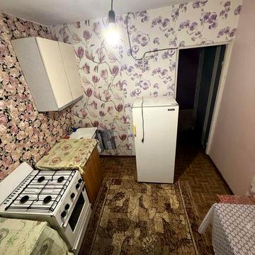 Перша оренда 2 кім по Радянській Армії