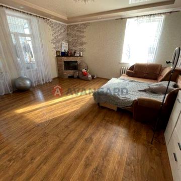 Продам  2кімнатну квартиру в центрі міста