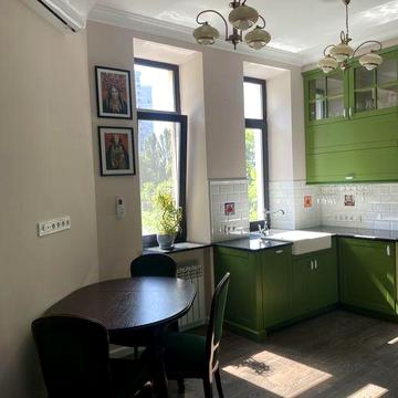 Вперше! Квартира з особливою атмосферою, вул.Іллєнка, Лукʼянівка