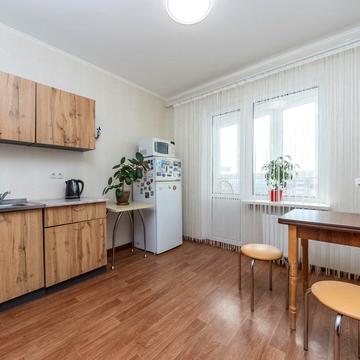 Софії Русової вул., 7