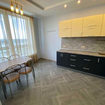 Камянська вул. (Дніпродзержинська), 128