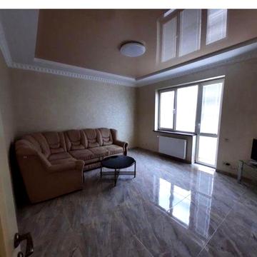 Здам в оренду двох рівневу квартиру район дубнівськоі