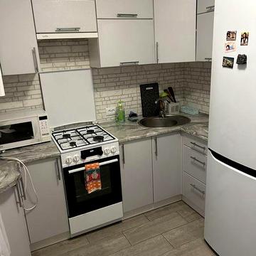 Здам 2 ну.  Кв. В центрі міста з а/о.