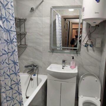 Довгострокова оренда 1к Квартира Михайла Малишенка (Короленка) вулиця