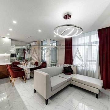 Продається простора видова 3-кімнатна квартира в ЖК «Династія» ЖК «Династія»