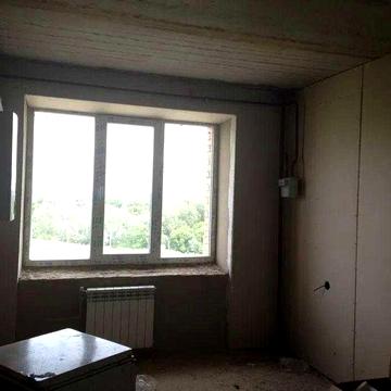 Продам 2-кімнатну квартиру з автономним опаленням.Район Левада