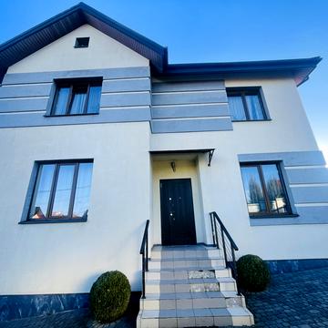 Бічна Успенська вул.