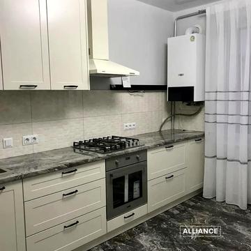 Карпатської Січі вул., 6б