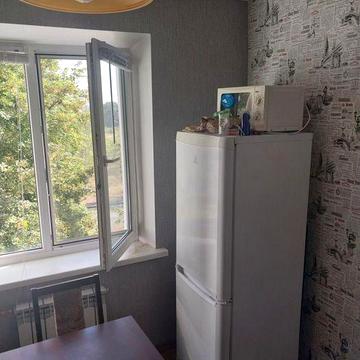 Продам 2х комнатную квартиру левый берег собственник