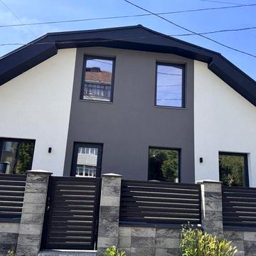 Продаж будинку в центрі, 165м.кв