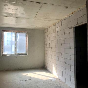 Роксоляни вул., 1