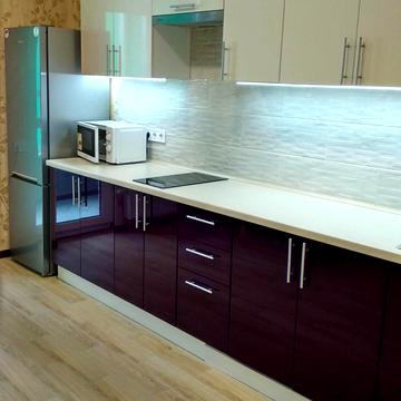 Каховська вул., 62