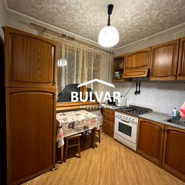 Перемоги просп., 77