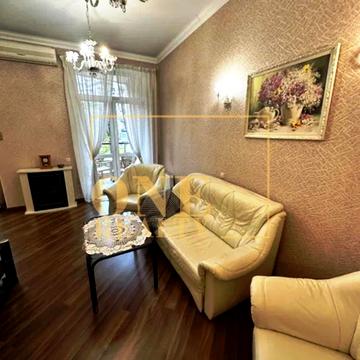 Лютеранська вул., 10-А