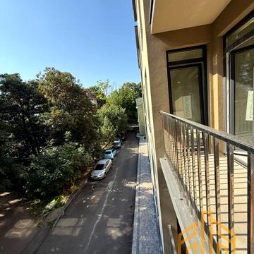 Одеська вул., 5