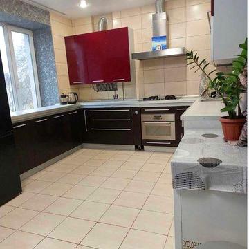 Сдаю 1к кв Херсонское Шоссе крупногабаритная. (60м) р-н рынок "Колос"