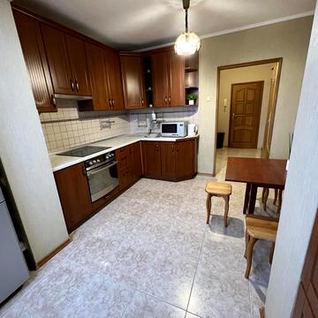 Вишняківська вул., 12-А