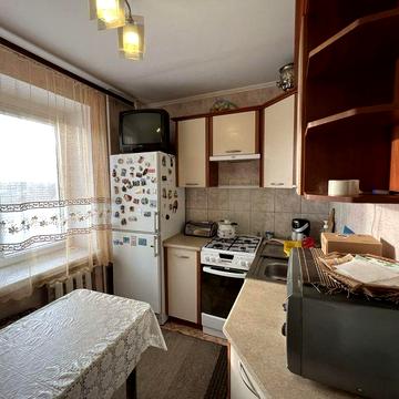 Оренда 2кім квартира, вул. Мечникова, 10А (Черемошки)