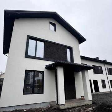 Ольги Кобилянської вул. (Достоєвського), 2